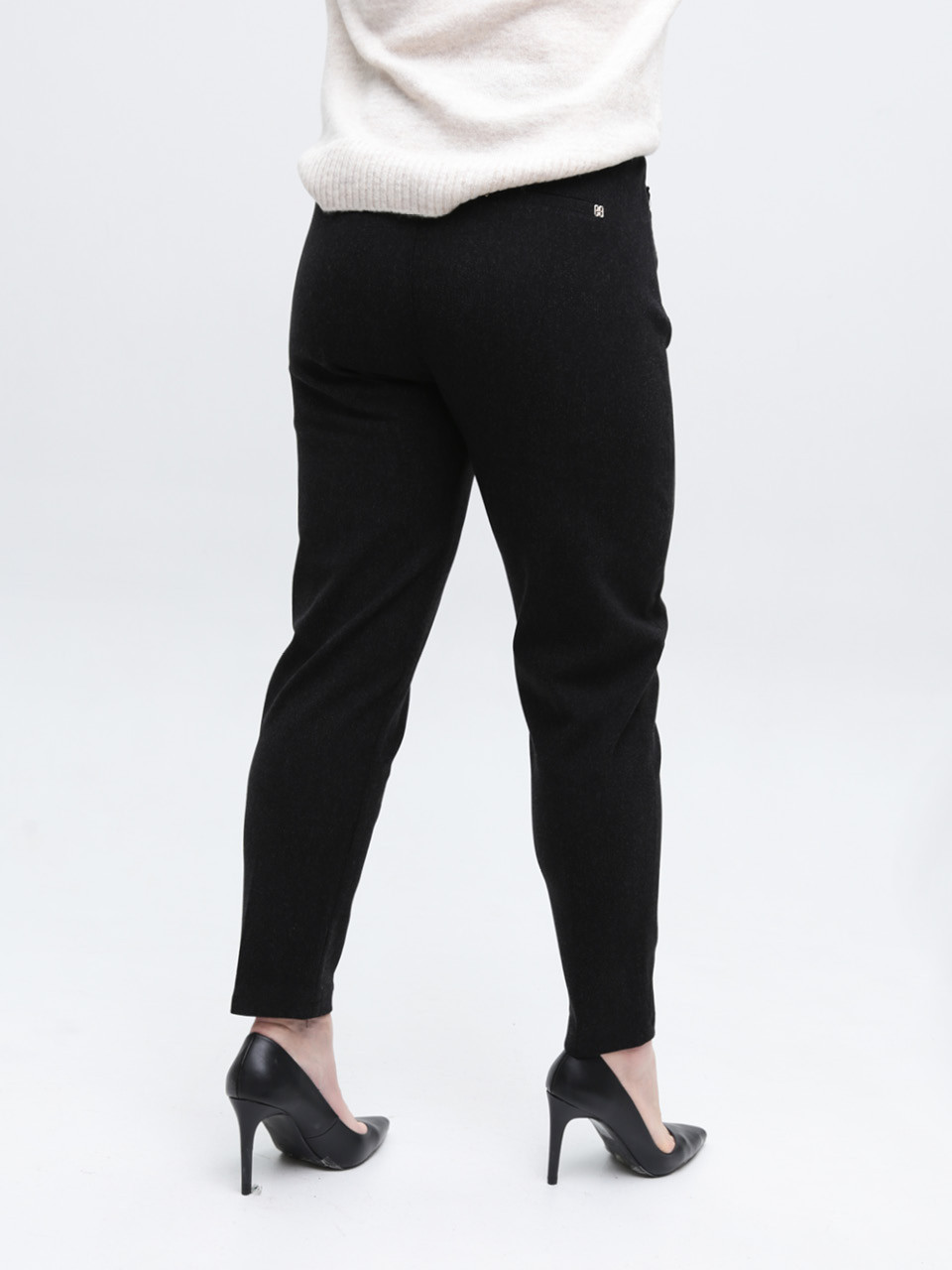 Брюки женские черные МОМ теплые на резинке 1714-2