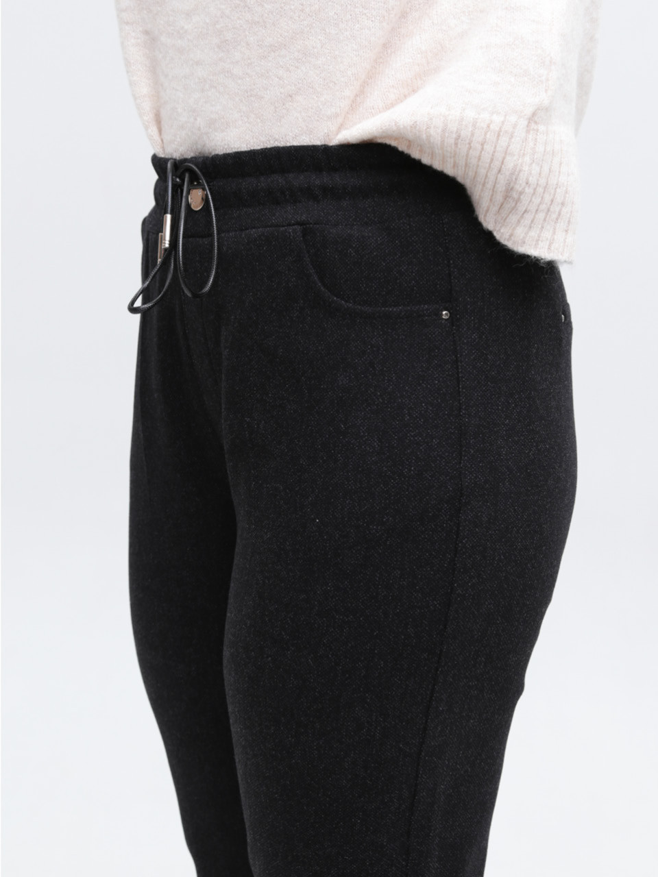 Брюки женские черные МОМ теплые на резинке 1714-2