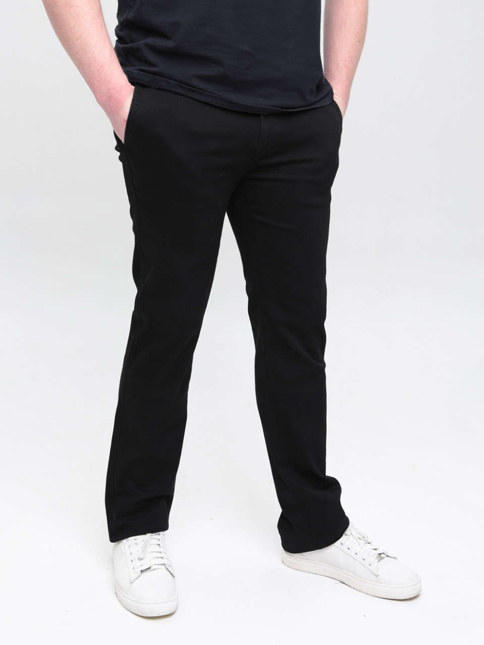 Джинси чоловічі чорні прямі з косою кишенею 5008-53