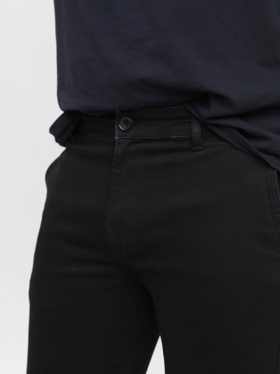 Джинси чоловічі чорні прямі з косою кишенею 5008-53