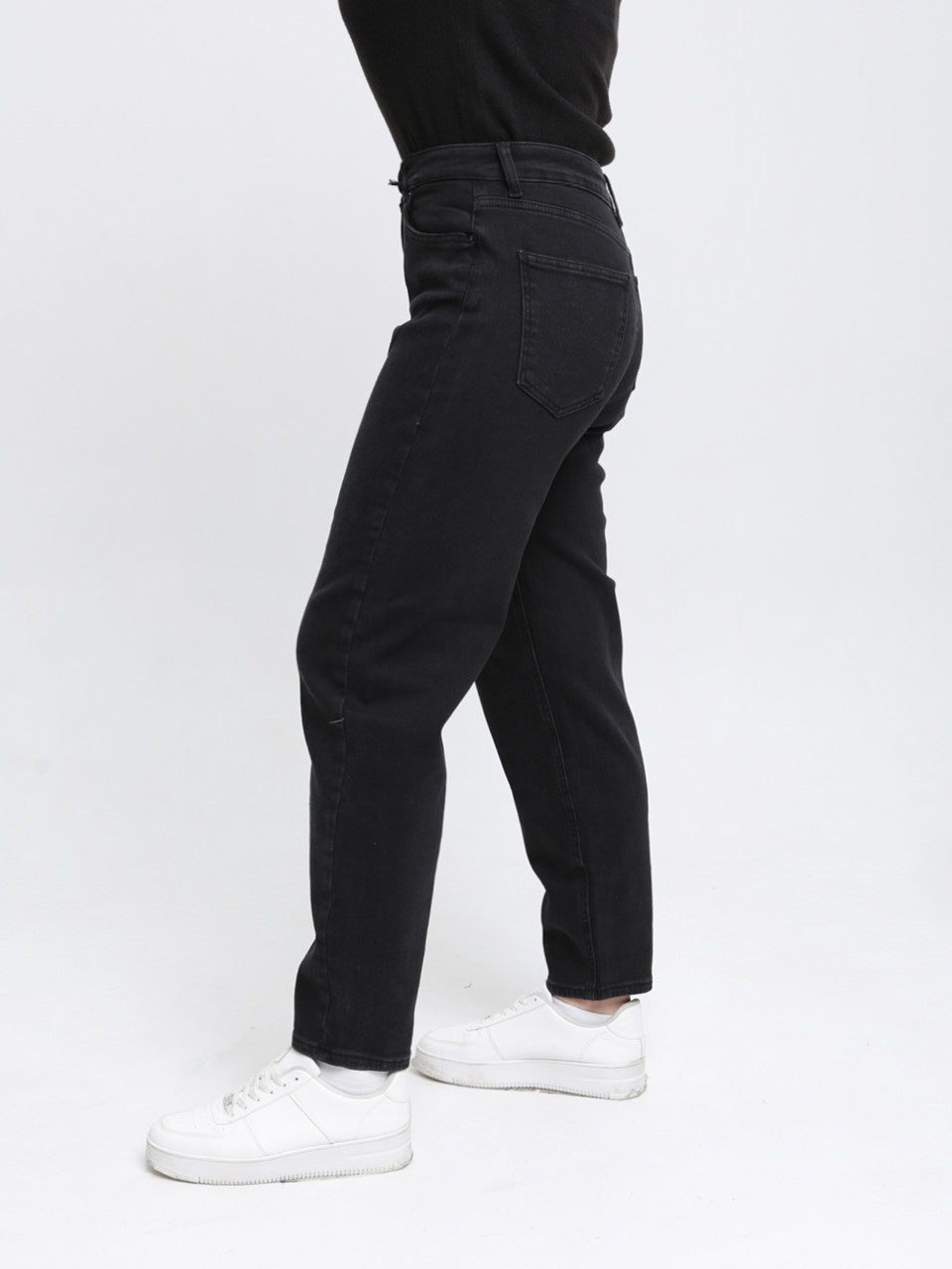 Джинсы женские утепленные черные на флисе МОМ 3256