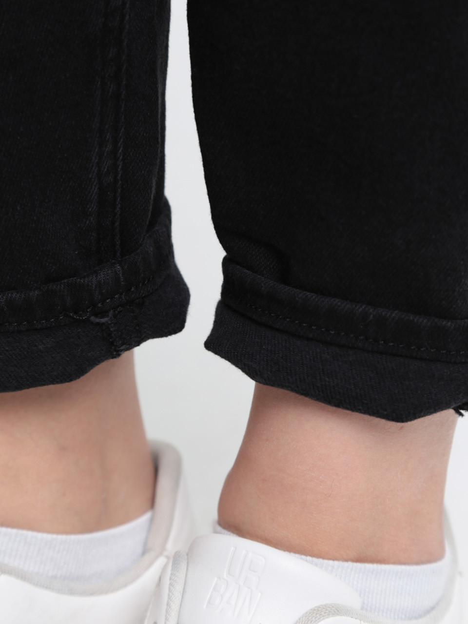 Джинси жіночі чорні утеплені на флісі МОМ великі розміри 3257-B