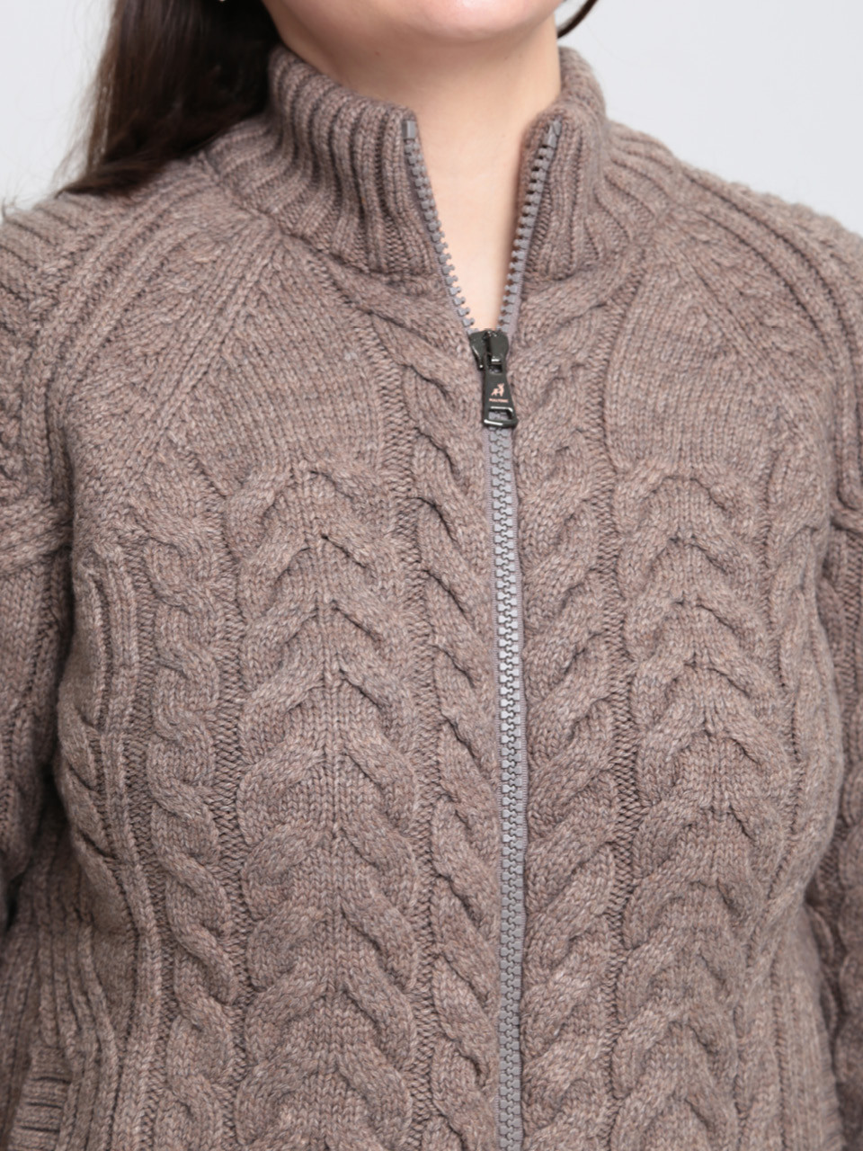 Светр жіночий бежевий зимовий вовняний на блискавці 230-321-3