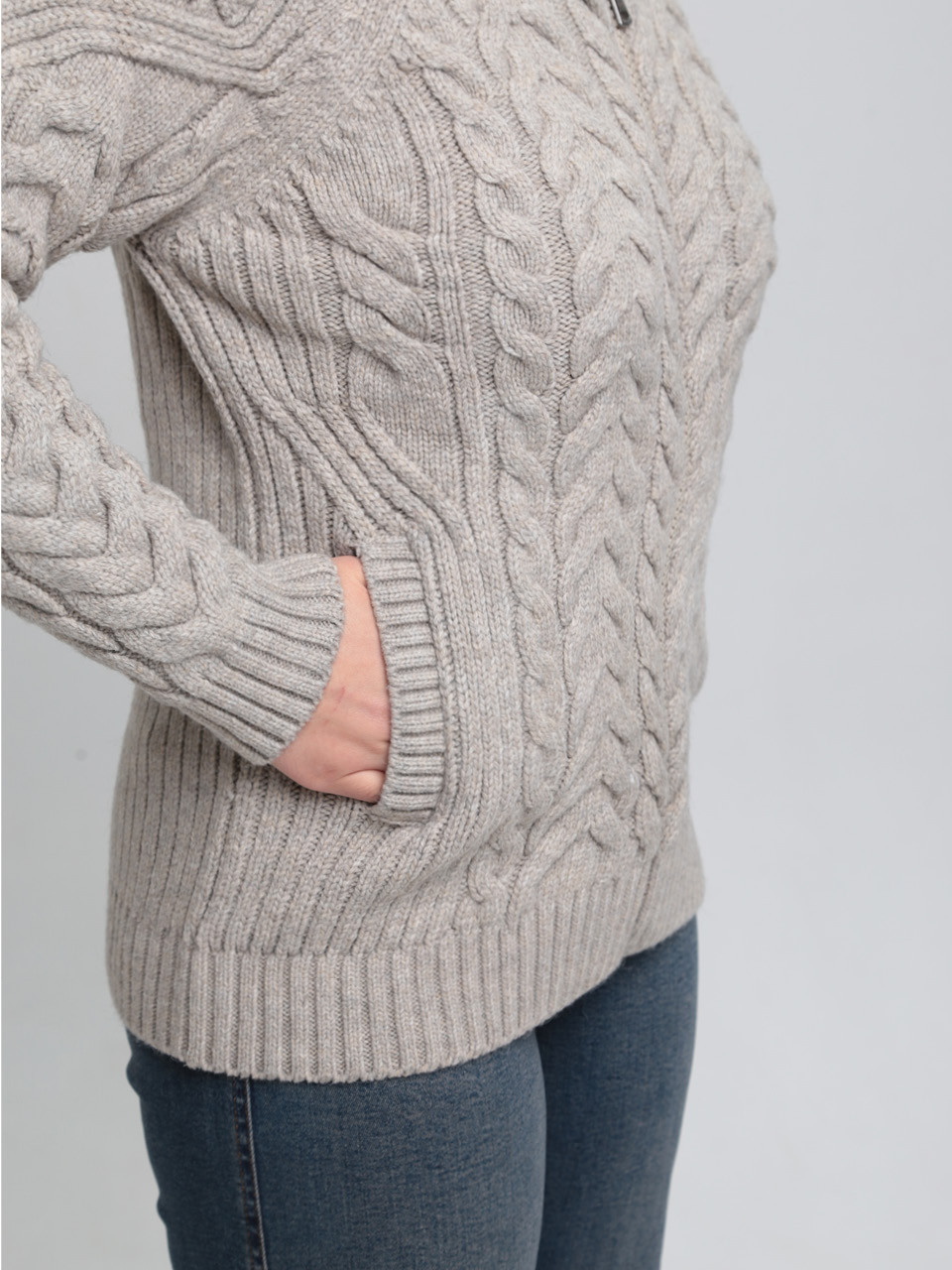 Светр жіночий світло-бежевий вовняний зимовий на блискавці 230-321-5