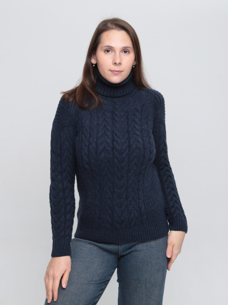 Жіночий светр темно-синій вовняний з горлом 130-147/1-2