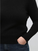 Свитер женский черный с горлом 0500-1