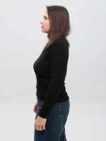 Свитер женский черный с горлом 0500-1