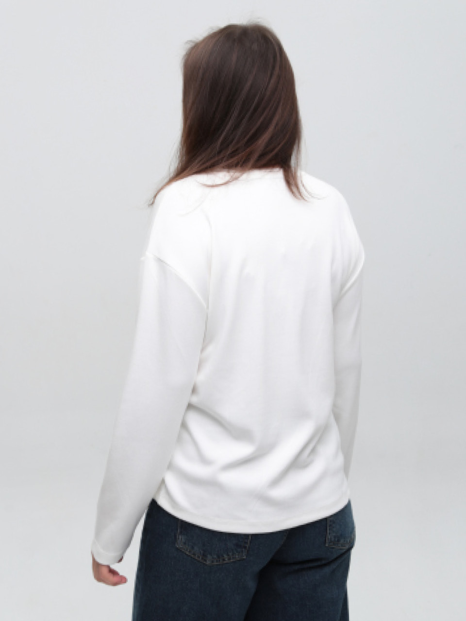 Жіночий лонгслів білий з принтом вільний 522-2-T