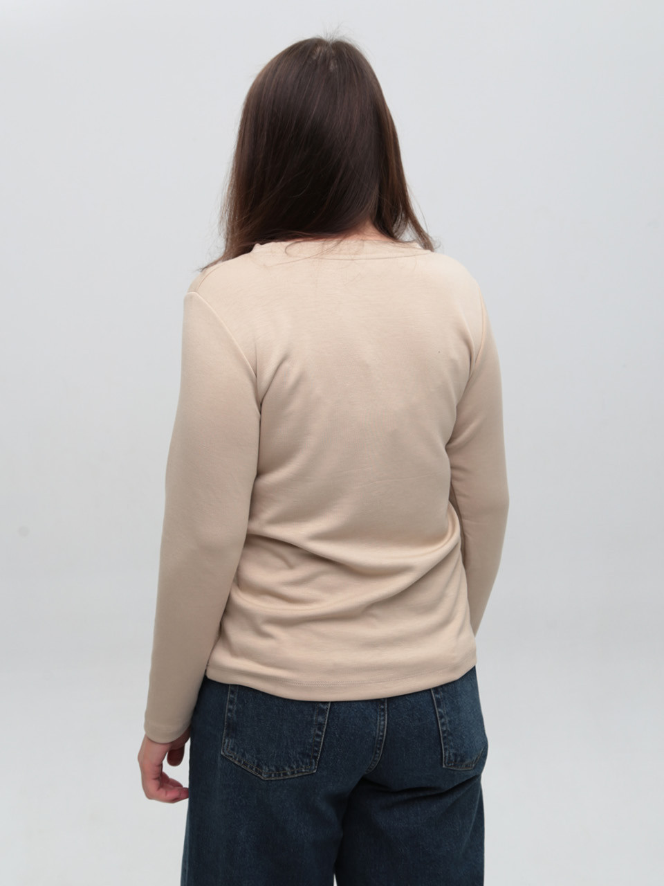 Жіночий лонгслів бежевий з принтом прямий з мисом 544-7