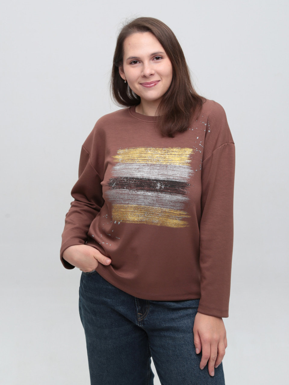 Жіночий лонгслів коричневий з принтом вільний 540-5-T