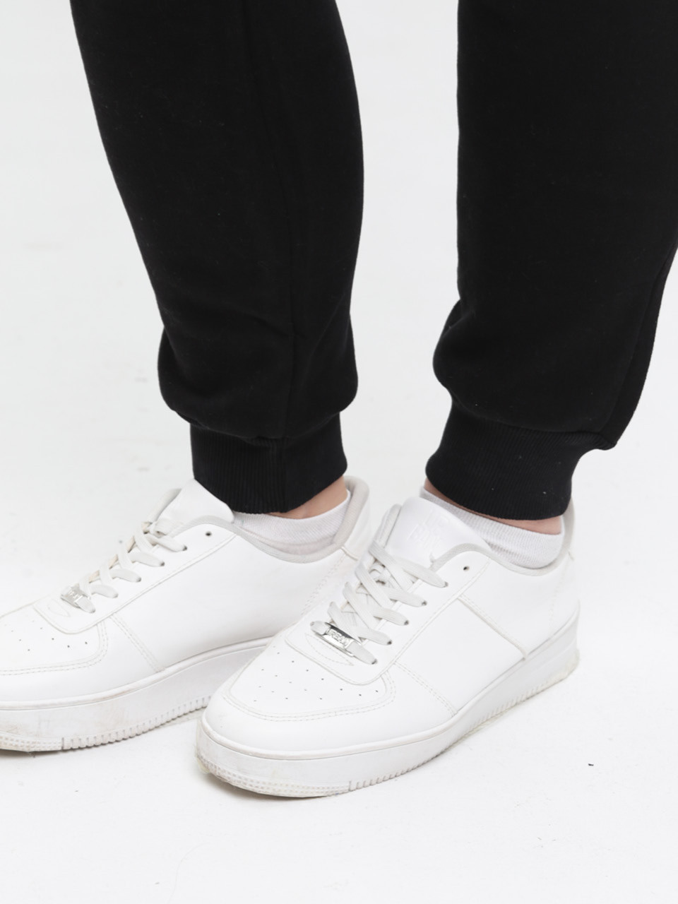 Костюм спортивний жіночий на флісі чорний 1801-1