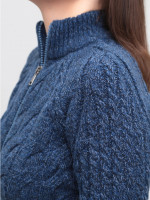 Свитер женский на молнии синий вязаный косами 130-282-2