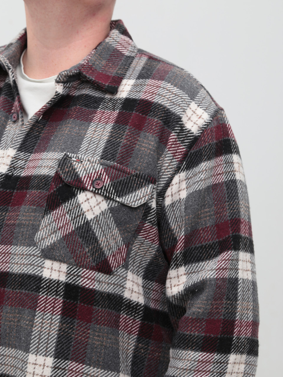Сорочка чоловіча сіра з червоним тепла в клітку 9617-1