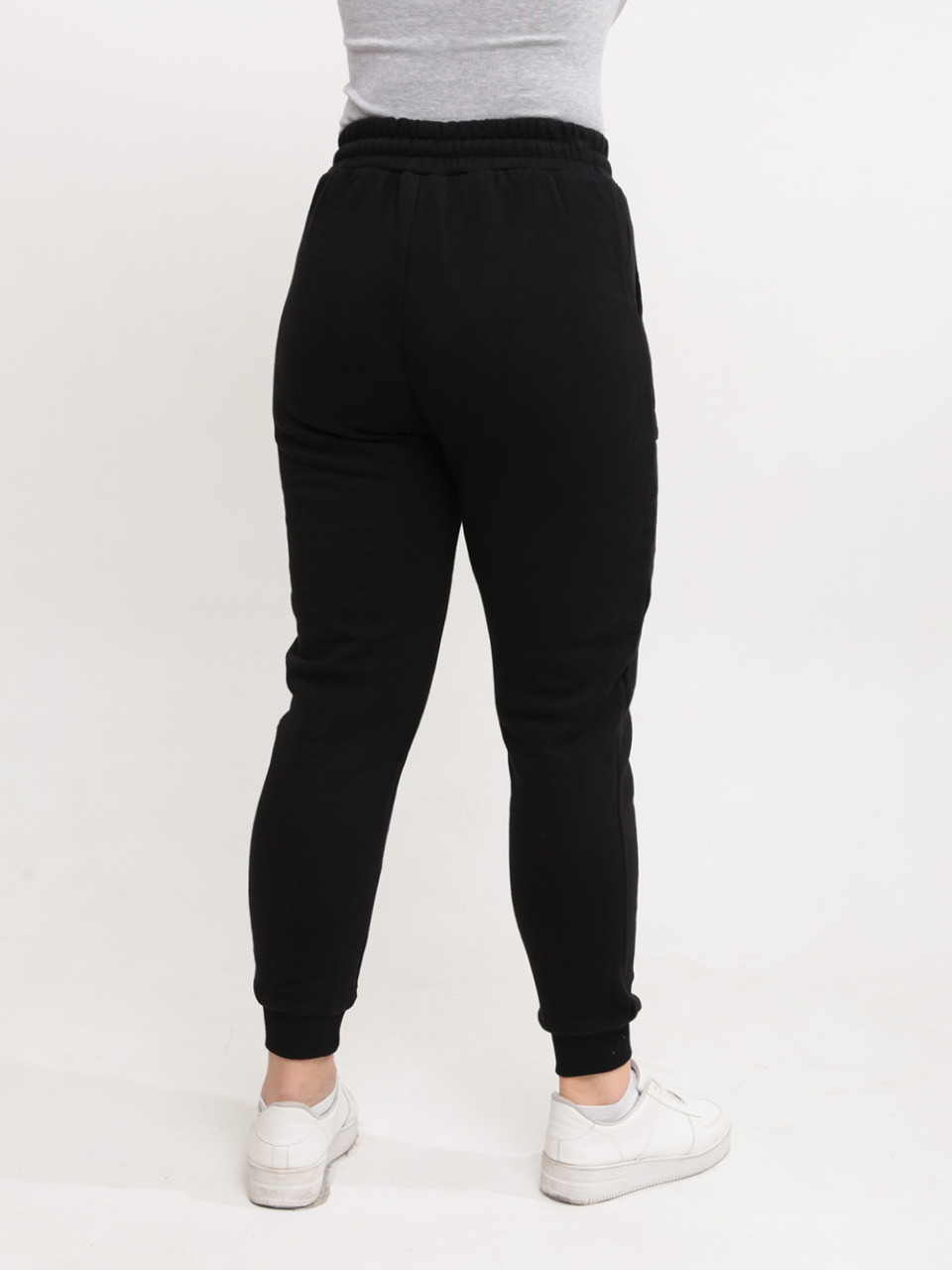 Спортивные штаны женские черные на флисе 2800-1