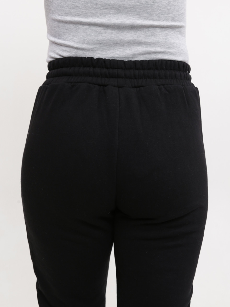 Спортивные штаны женские черные на флисе 2800-1