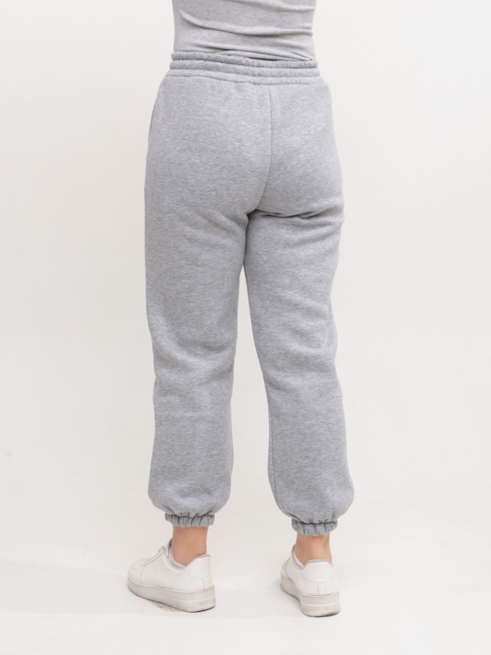 Спортивные штаны женские серые джогеры на флисе 1284-3