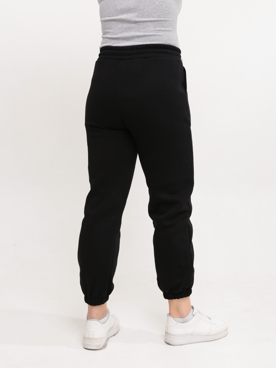 Спортивные штаны женские черные джогеры на флисе 1284-1