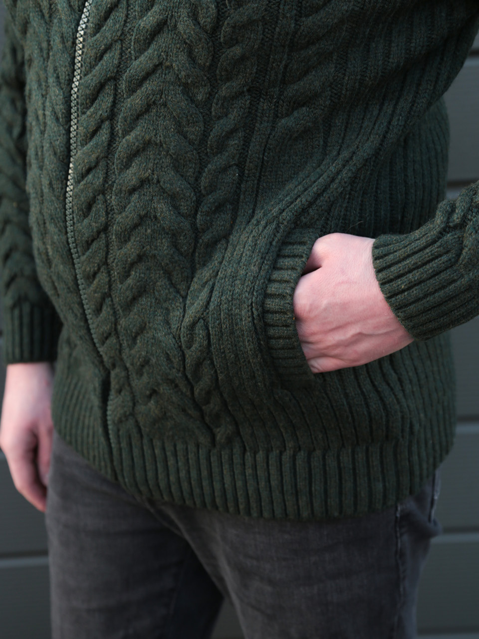 Светр чоловічий зелений вовняний на блискавці 230-321-4