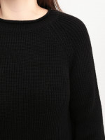 Светр жіночий чорний подовжений прямий 8031-1