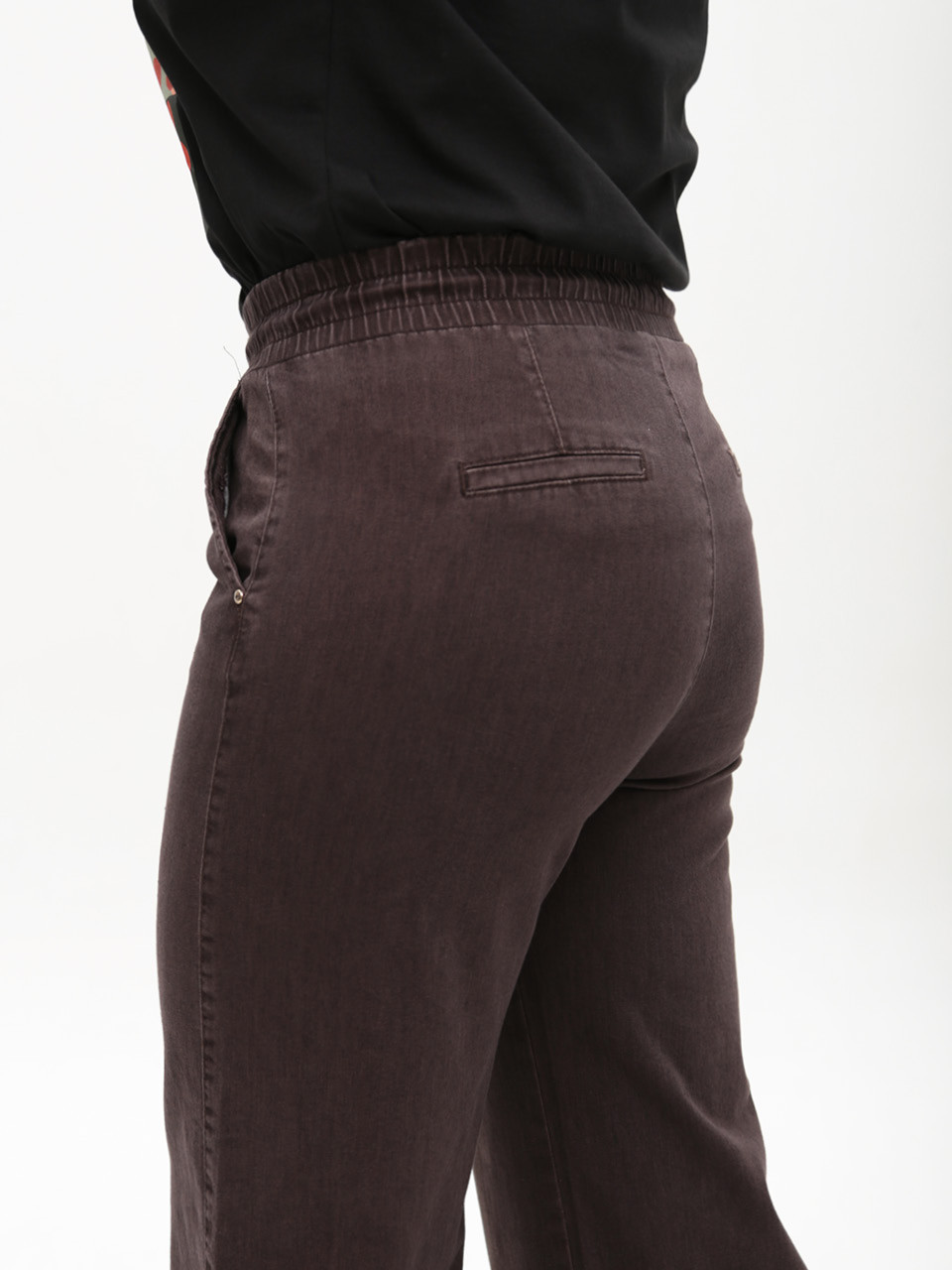 Джинси жіночі коричневі палацце тонкі з гумкою на поясі 2421-5