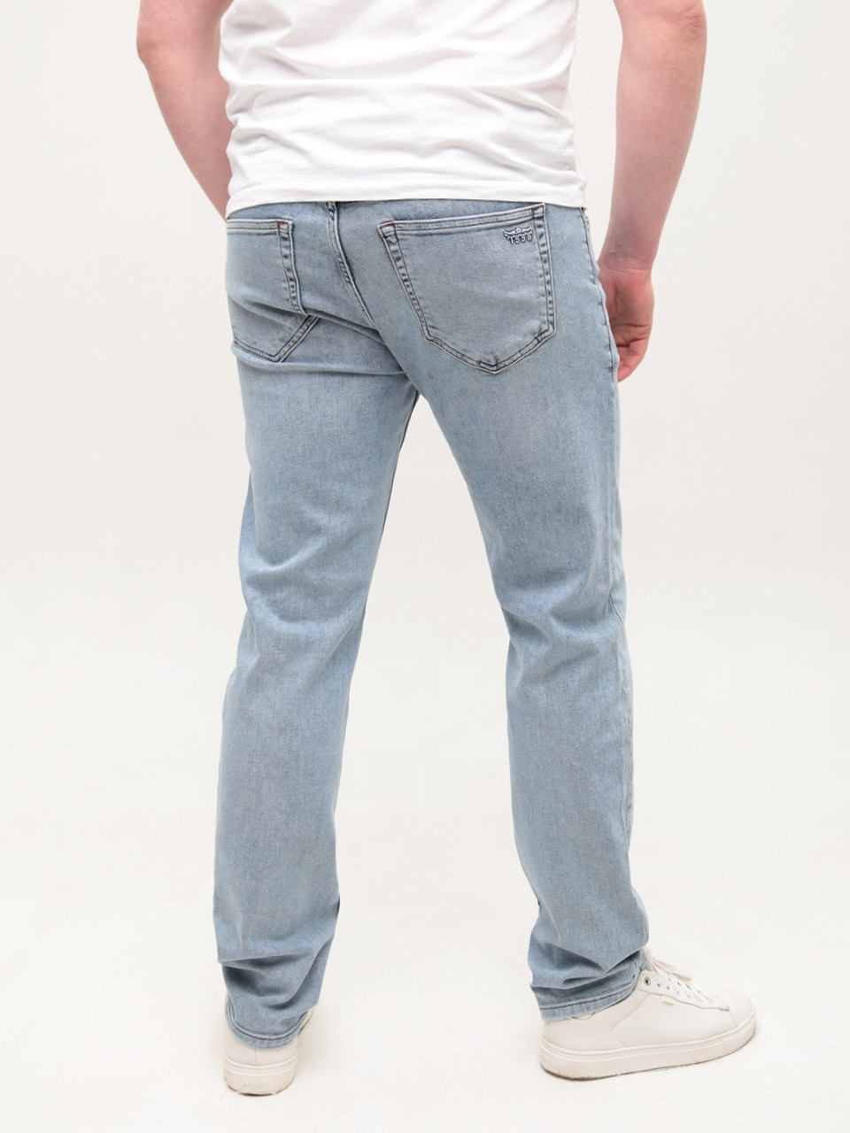 Джинси чоловічі блакитні слім зі стрейчем 4556
