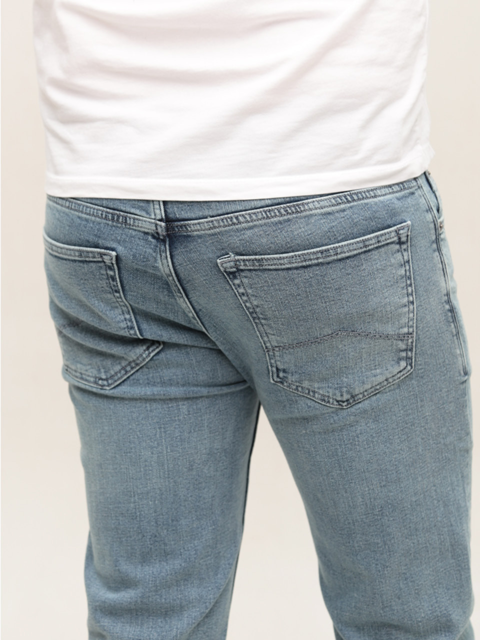 Джинси чоловічі блакитні слім зі стрейчем 4565