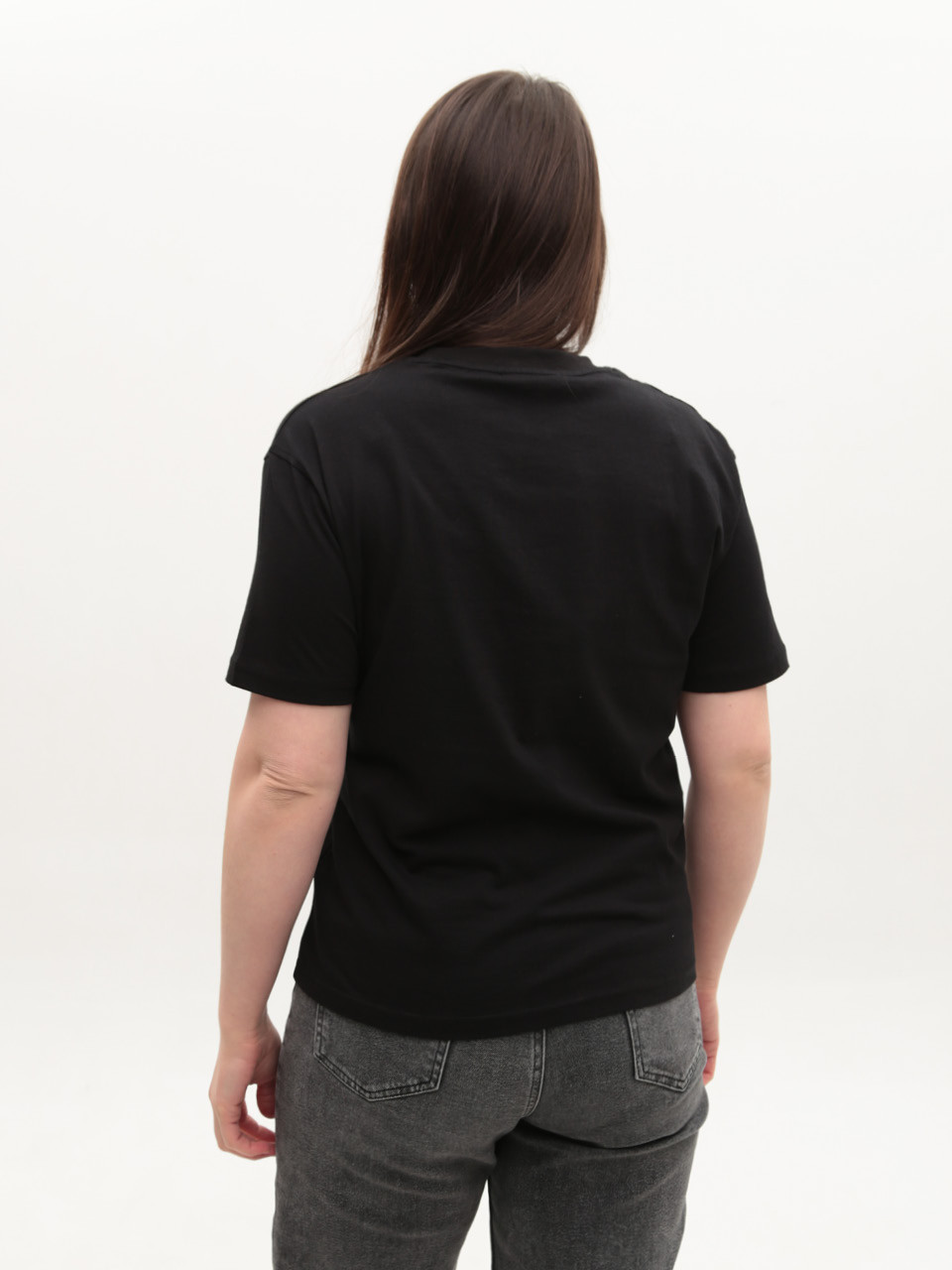 Жіноча футболка чорна пряма з принтом 51-2