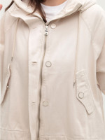 Куртка жіноча джинсова молочна широка 580-61-T