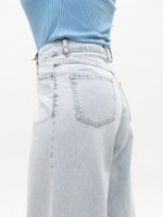 Джинсы женские светлые супер широкие с подворотами 1606-1