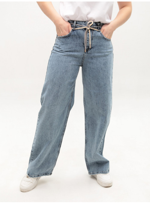 Джинсы женские голубые...