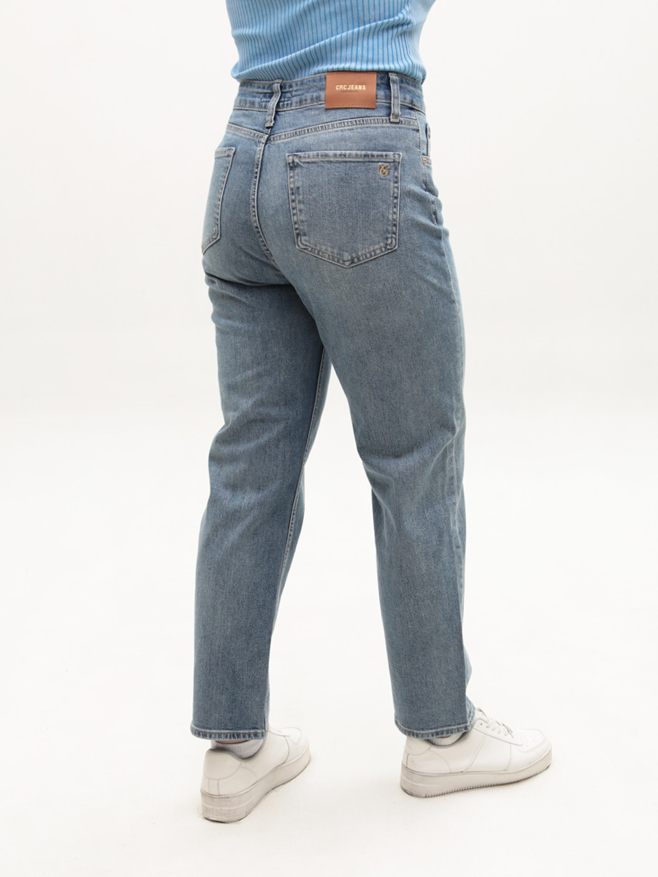 Джинсы женские МОМ прямые светло-синие большие размеры 1658-B