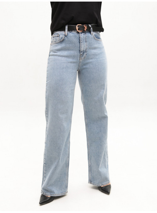 Джинсы женские голубые...