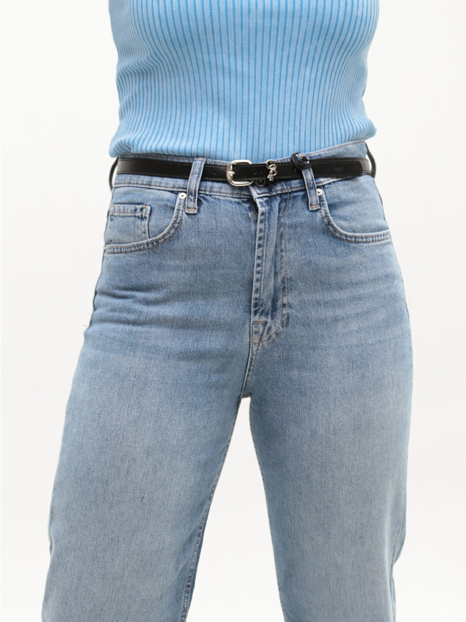 Джинсы женские голубые прямые с высокой посадкой 1650
