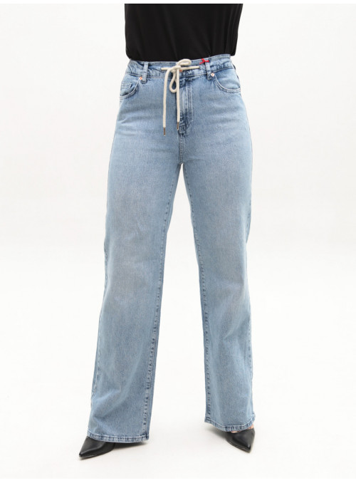 Джинсы женские голубые...