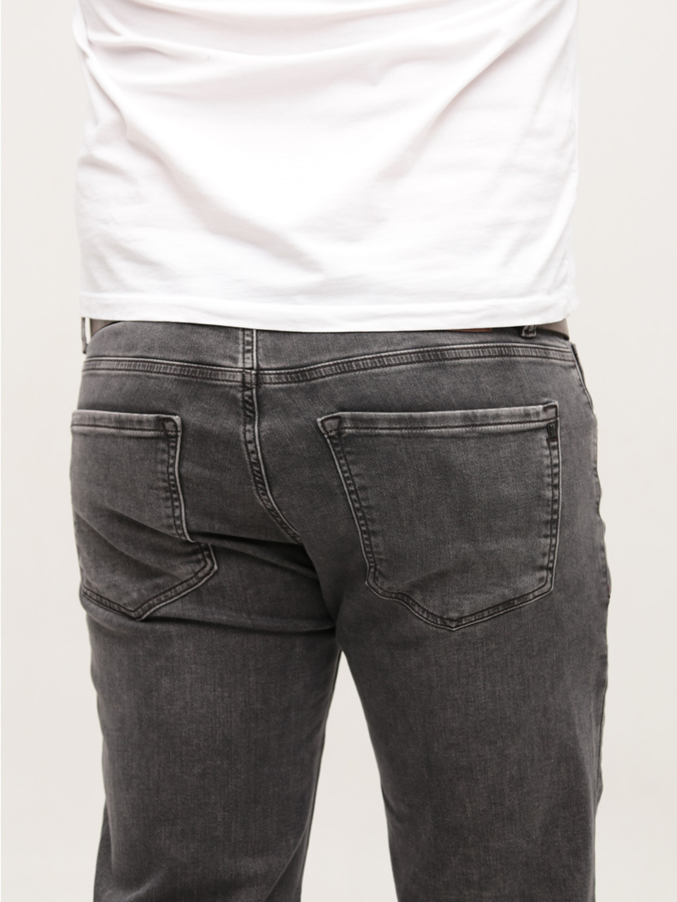 Джинсы мужские серые слим со стрейчем 4559