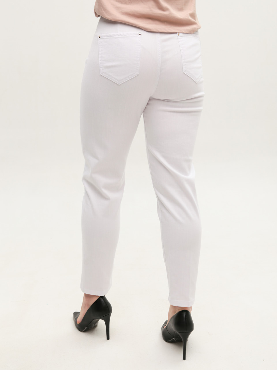 Брюки женские белые слим МОМ с резинкой на поясе 1791-B-2