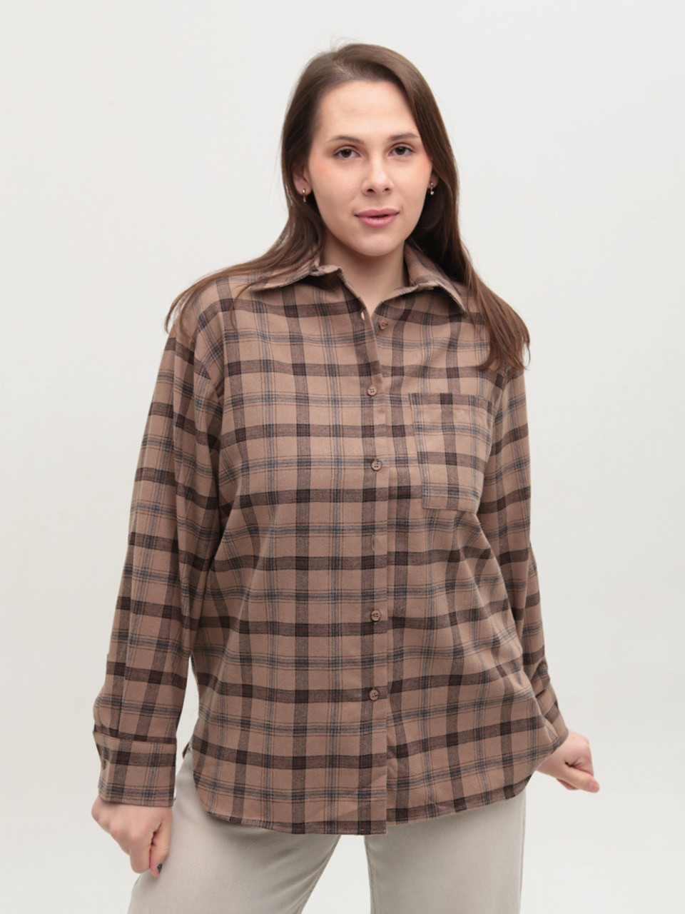 Рубашка женская коричневая в клетку тонкая 145-6