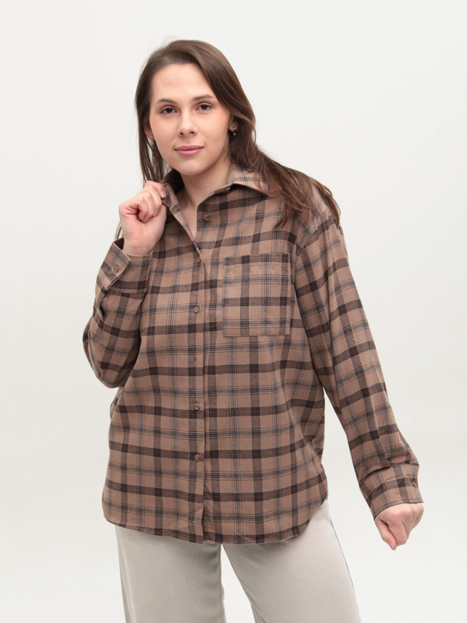 Рубашка женская коричневая в клетку тонкая 145-6