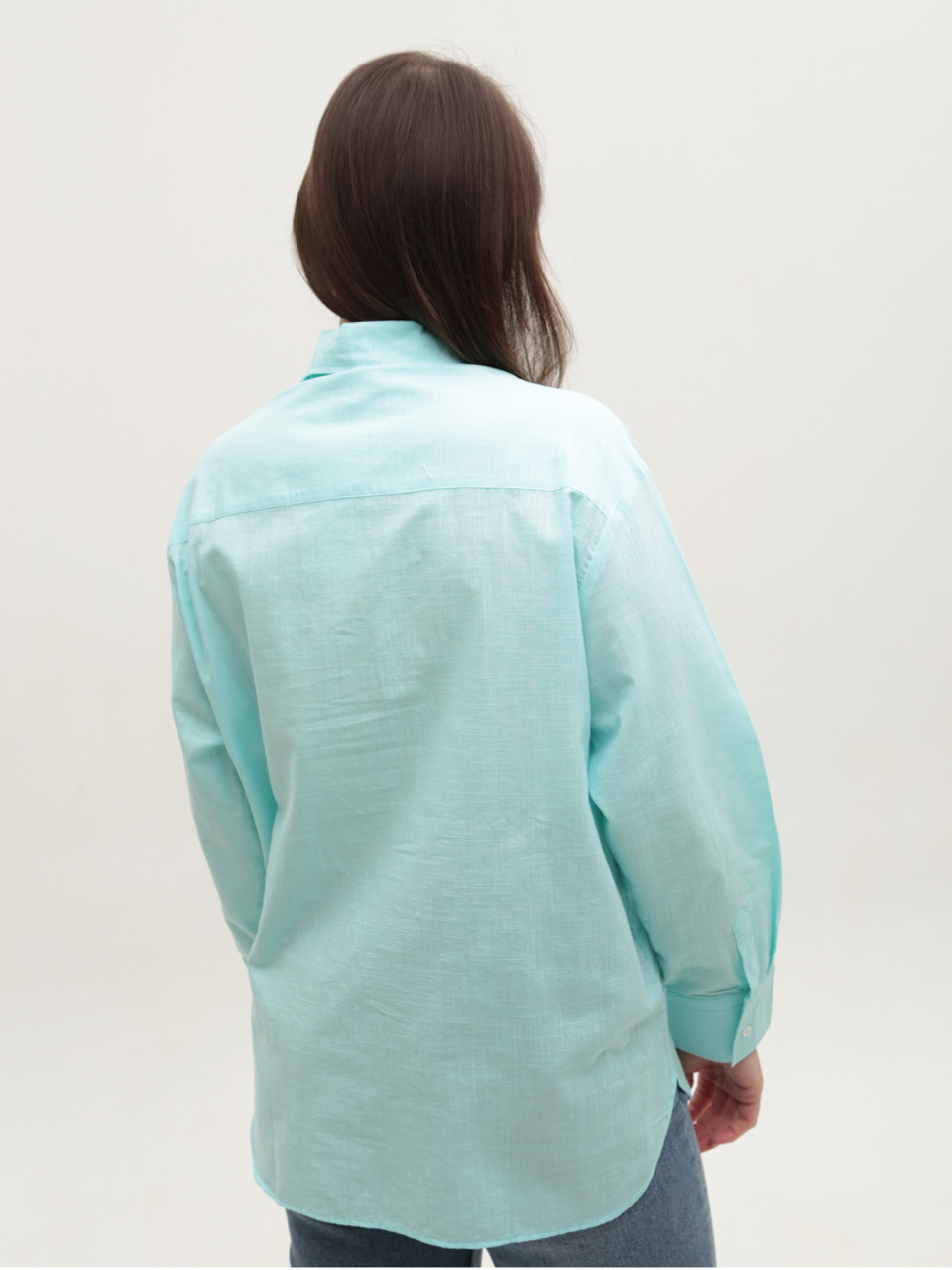 Рубашка женская ментоловая тонкая 155-1
