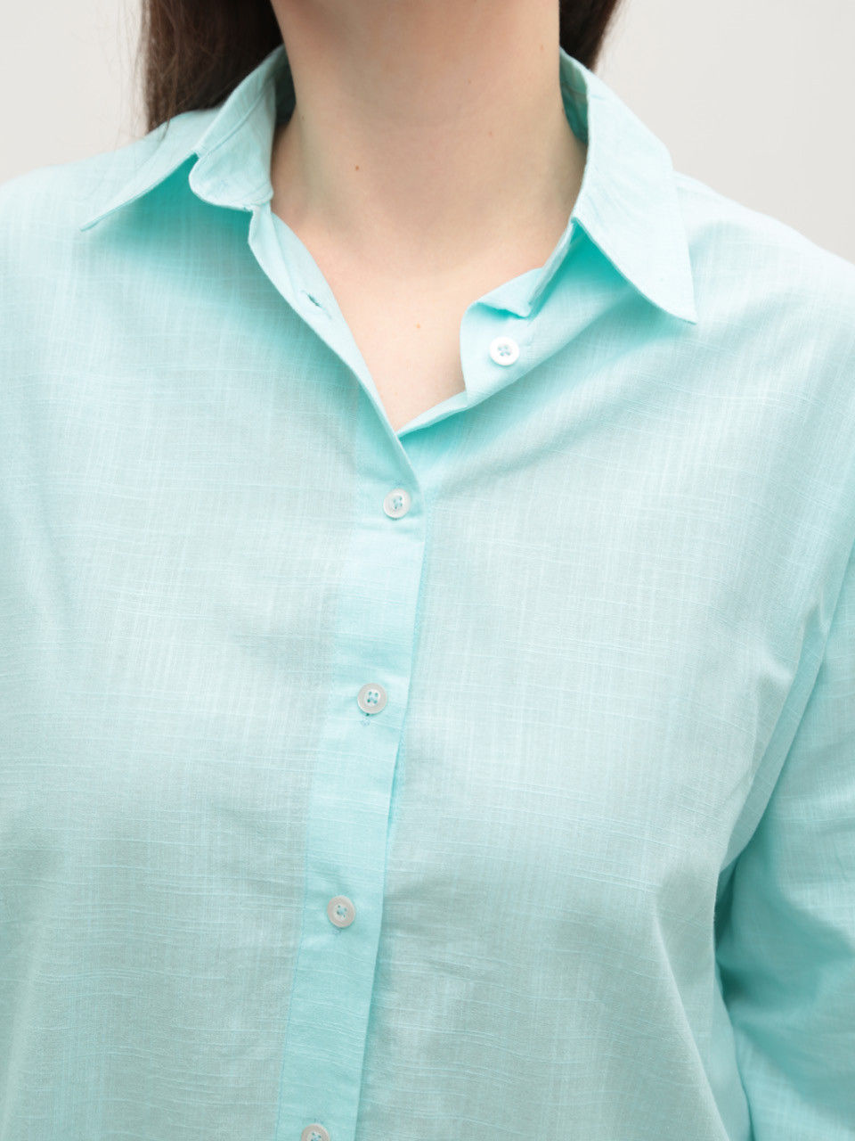 Рубашка женская ментоловая тонкая 155-1