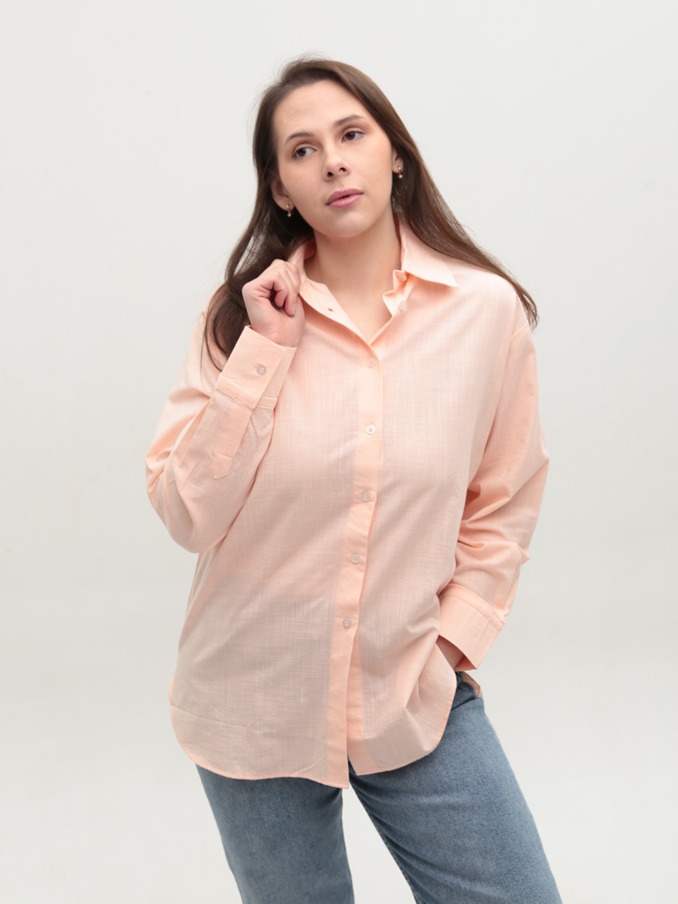Рубашка женская персиковая тонкая 155-2