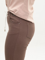 Брюки женские коричневые слим МОМ с резинкой на поясе 1808-5