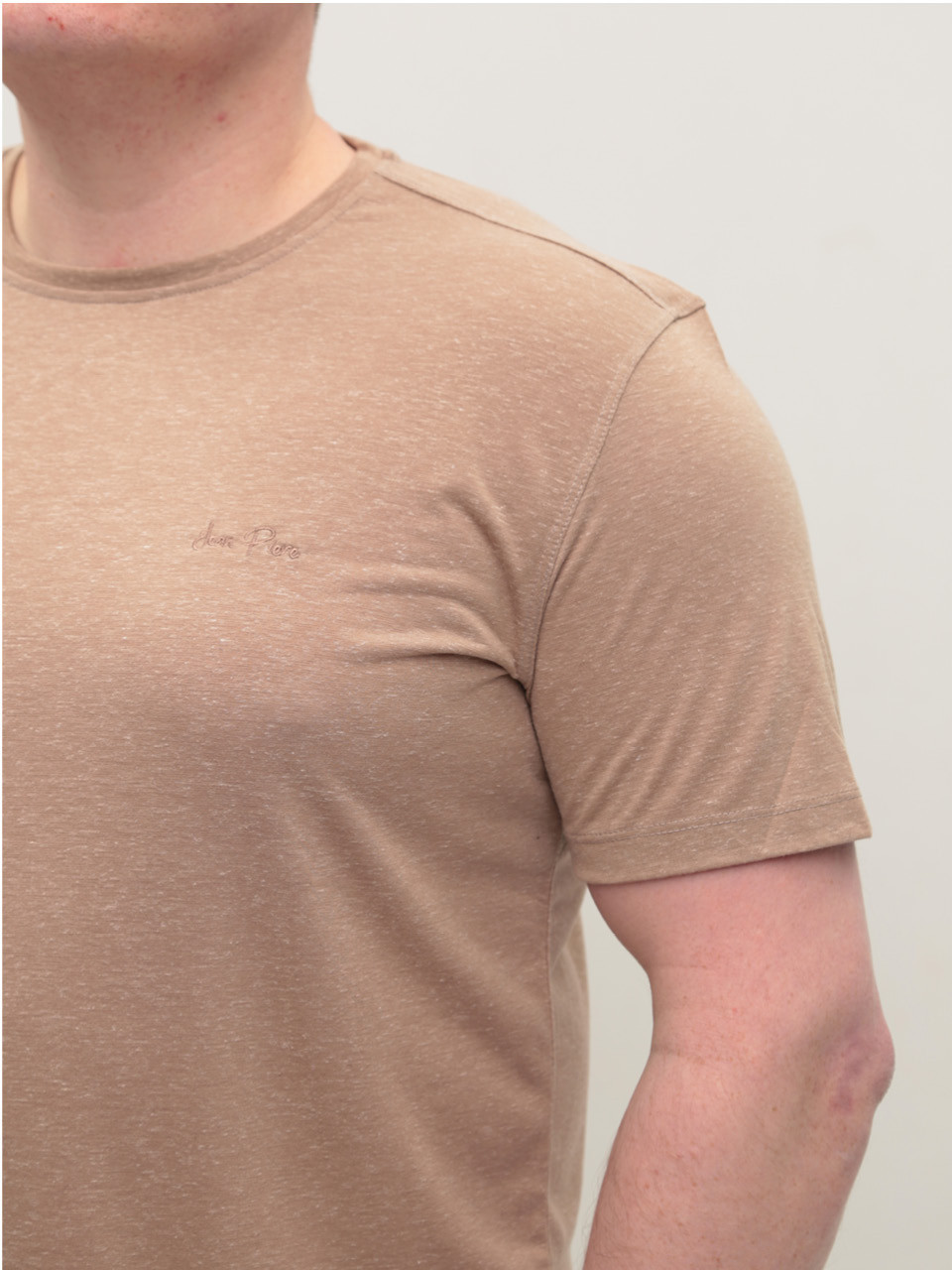 Футболка мужская бежевая однотонная тонкая 122-12