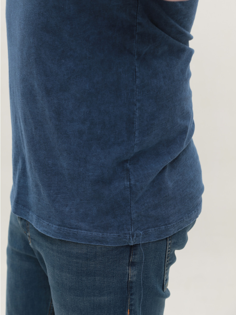 Футболка чоловіча темно-синя бавовняна 5210-2