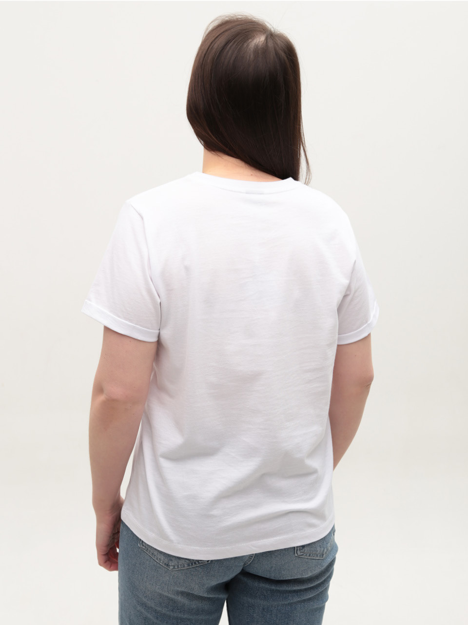 Жіноча футболка біла з принтом пряма 605-1