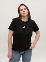 Жіноча футболка чорна з принтом пряма 605-2