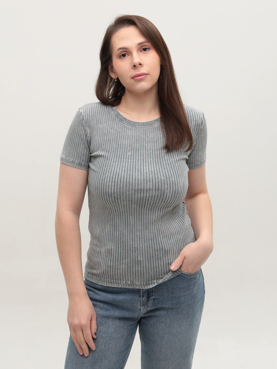 Футболка женская серая приталенная в рубчик 1101-2