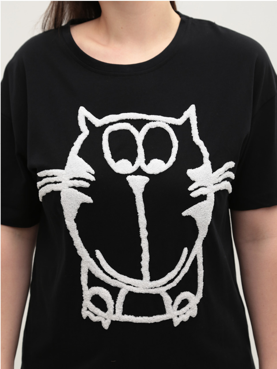 Футболка женская черная широкая с котом 1110-2-T