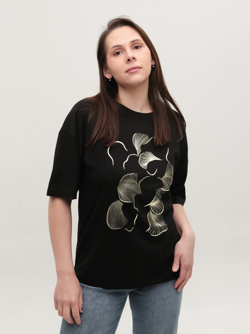 Футболка женская черная широкая с принтом 618-2-T