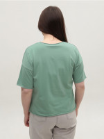 Футболка женская зеленая прямая с надписью  1835-13-T